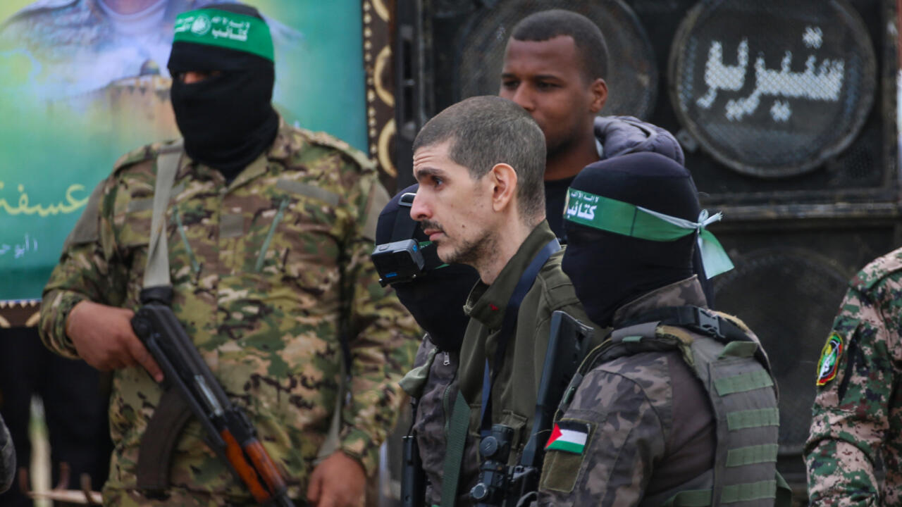 Hamas, Israel complete sixth hostage-prisoner swap under Gaza truce