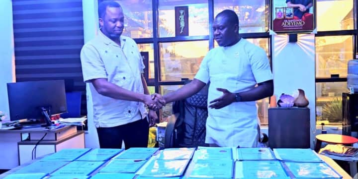 Pelican Estate presents title documents to diaspora investors