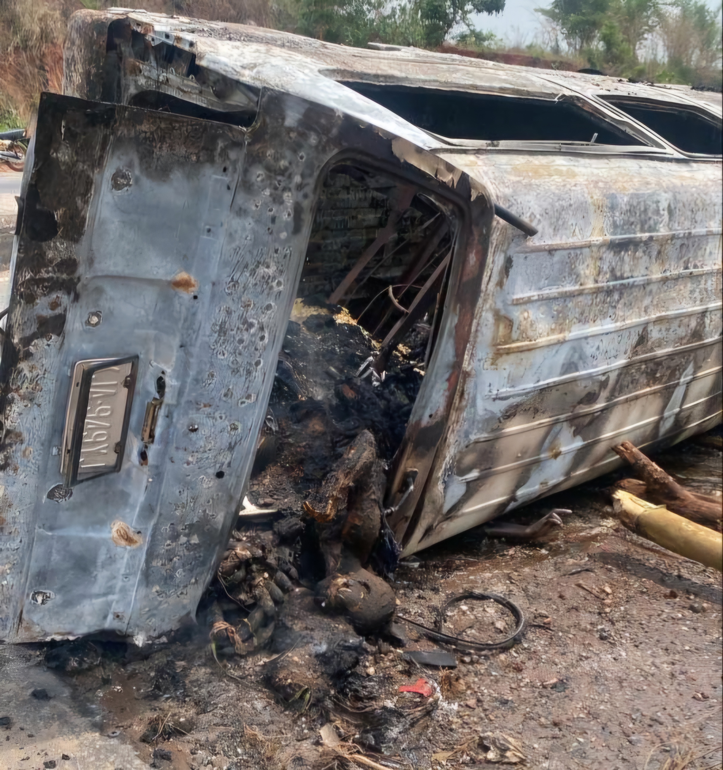 Just In: 16 burn beyond recognition in Ogun bus explosion