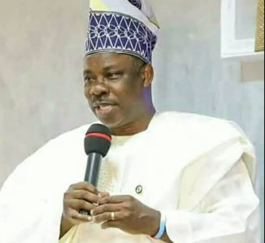 2027: I never asked any aspirant to step down for me in Ogun Central - Amosun breaks silence