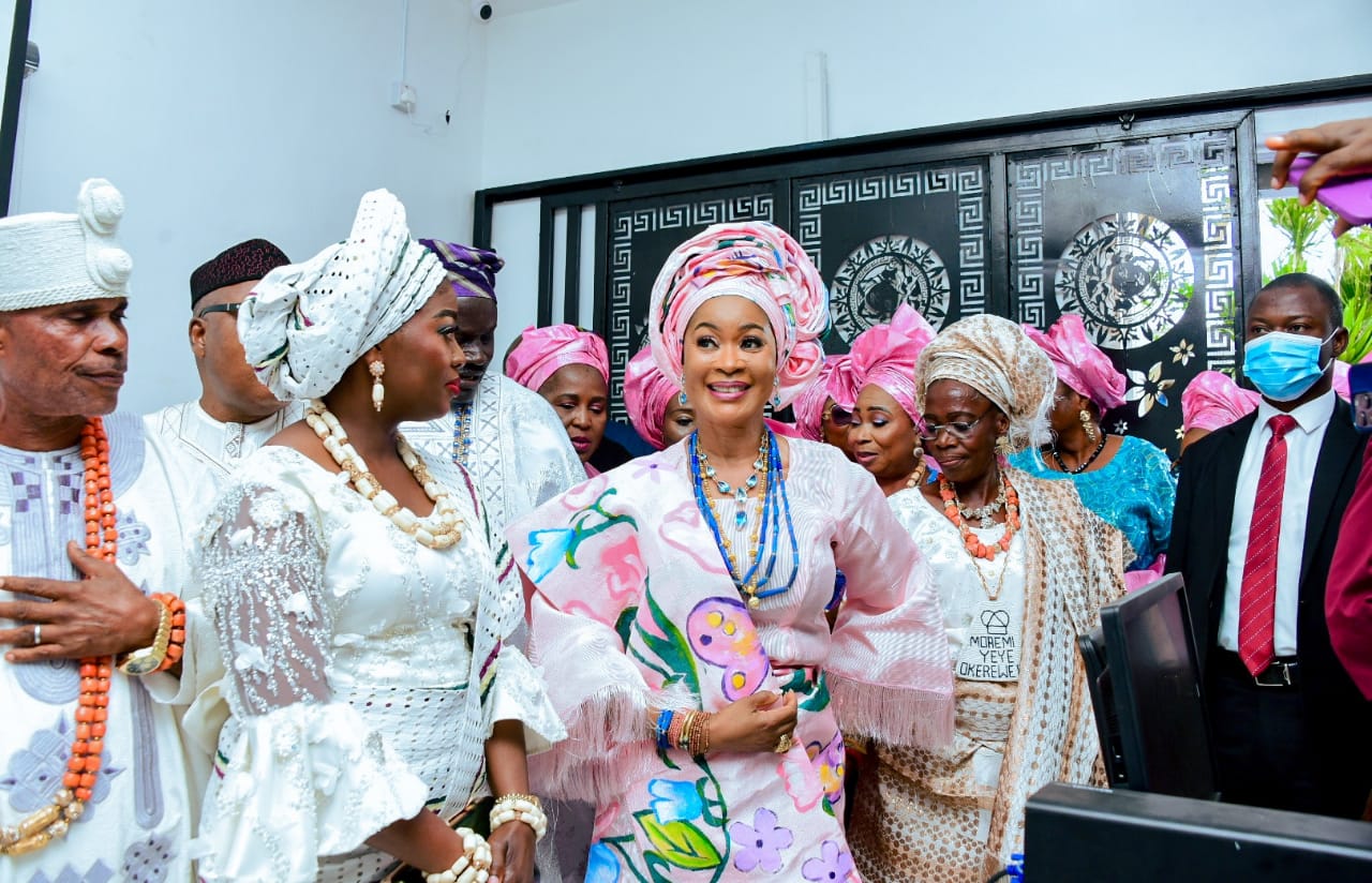 Amosun Launches Free AI, Digital Skills Hub to Empower Osun Youth
