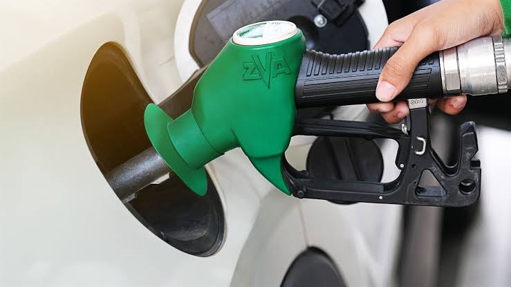 Petrol Depot Prices Hit N1,900/Litre Despite NNPC Price Cut