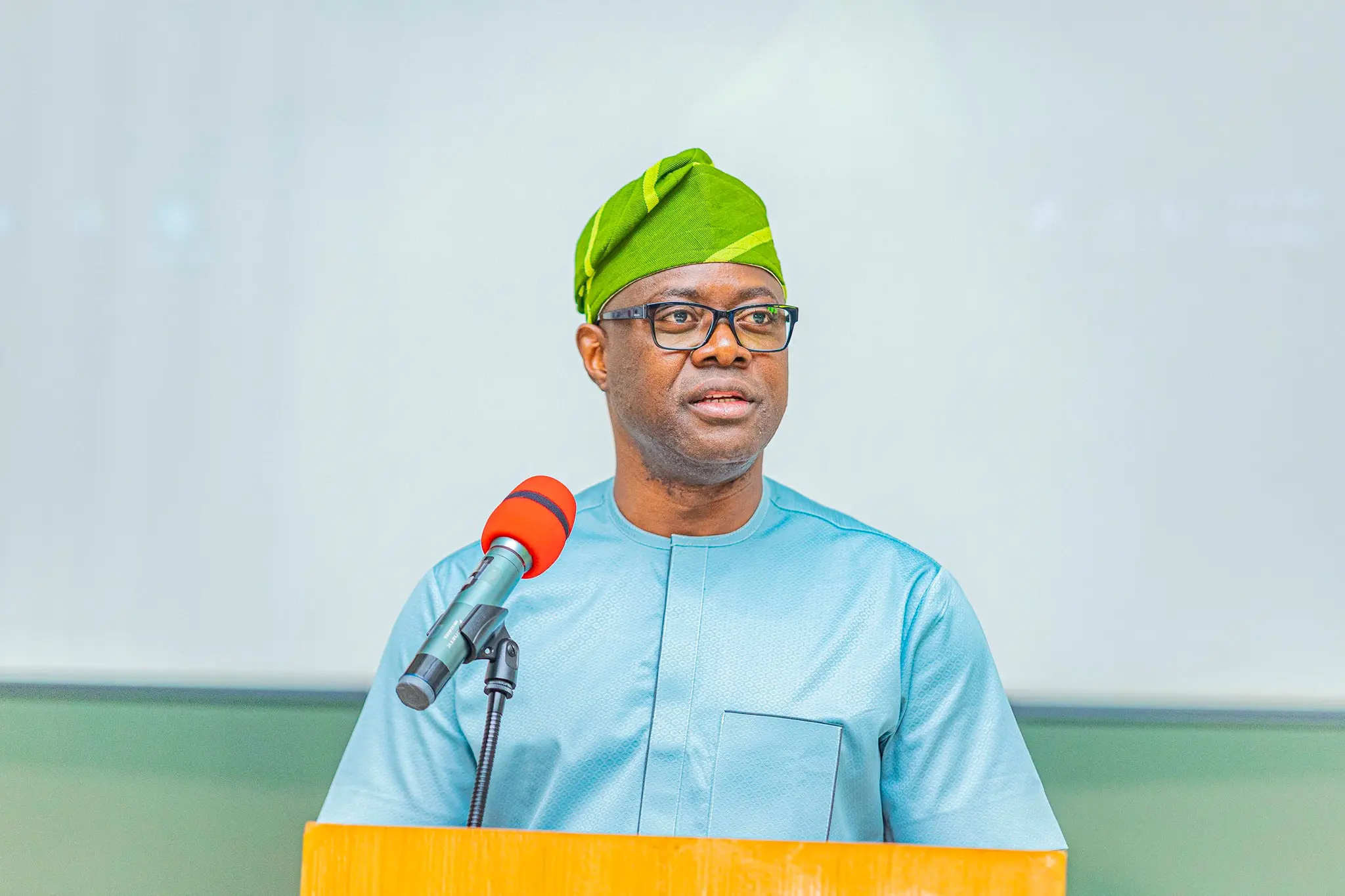 Makinde Insists on N9trn NLNG Dividend Shortfall, Challenges Presidency