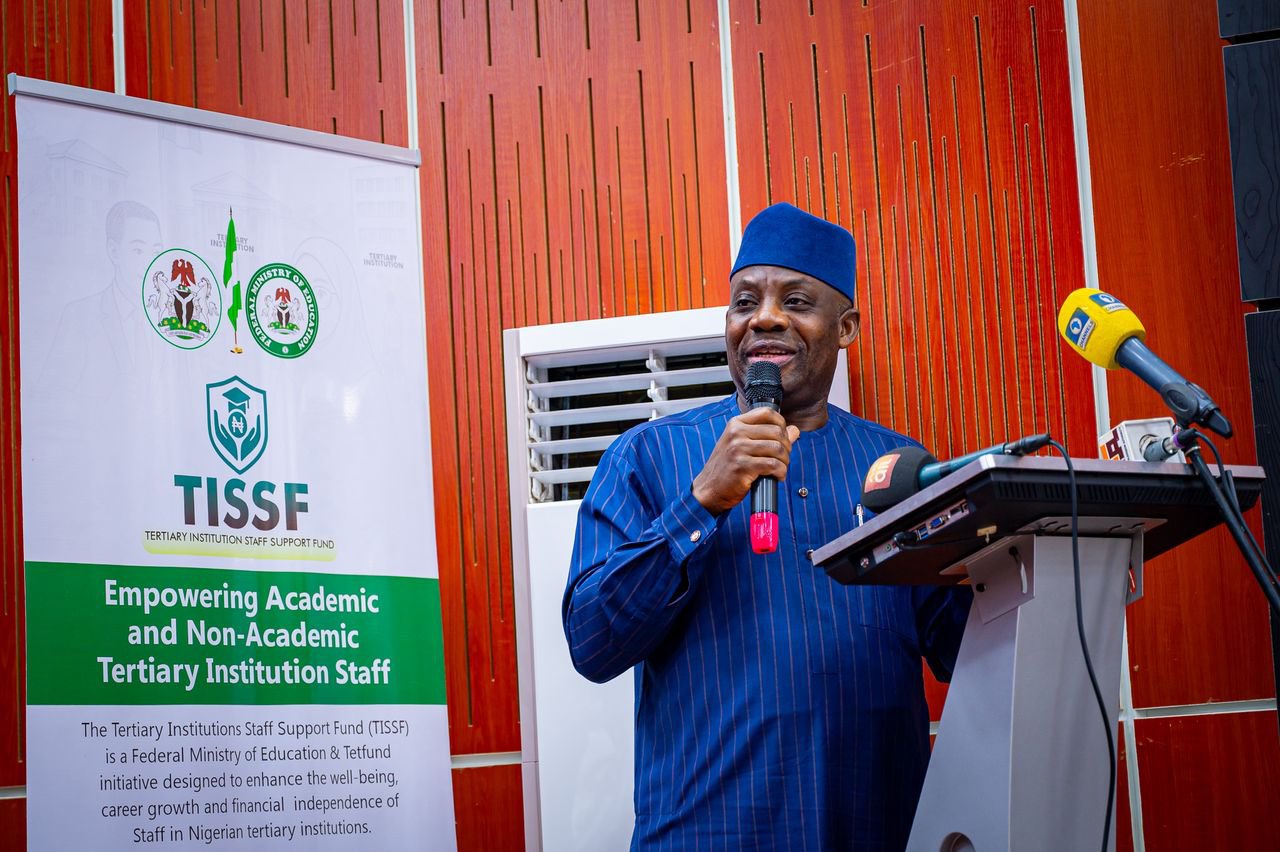 Admissions: FG removes Mathematics as compulsory subject for Arts students