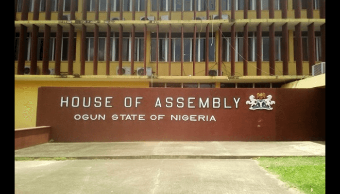 Ogun Assembly condemns invasion of House by the ex- Deputy Speaker