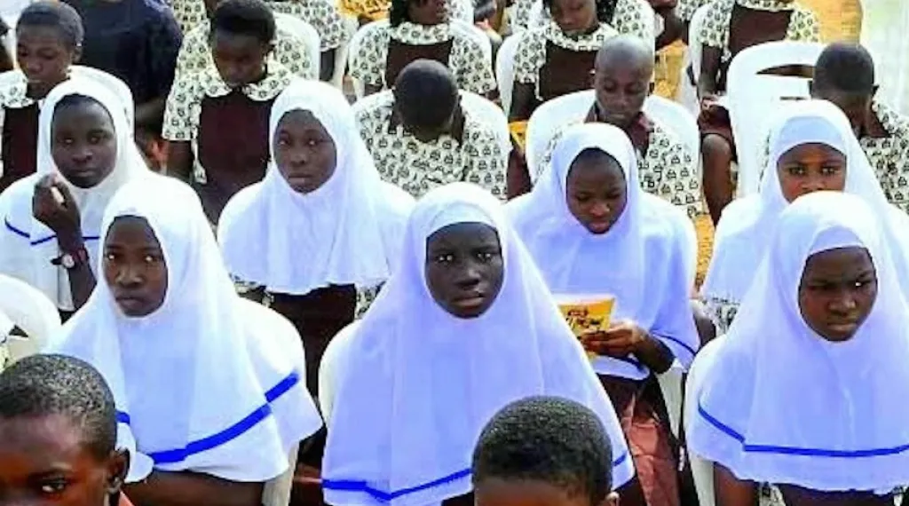 Oyun Baptist School belongs to Govt., willing Muslim students allowed to wear hijab – Kwara open school