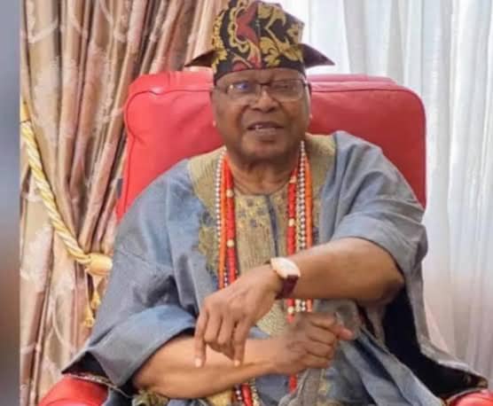 Oba Adetona distinguished himself as a pillar of stability, bows out gracefully'- Amosun mourns Awujale.