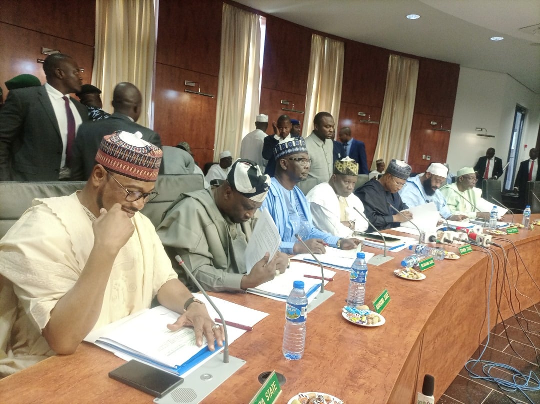 Insecurity: Northern govs, monarchs seek six-month mining ban, back state police